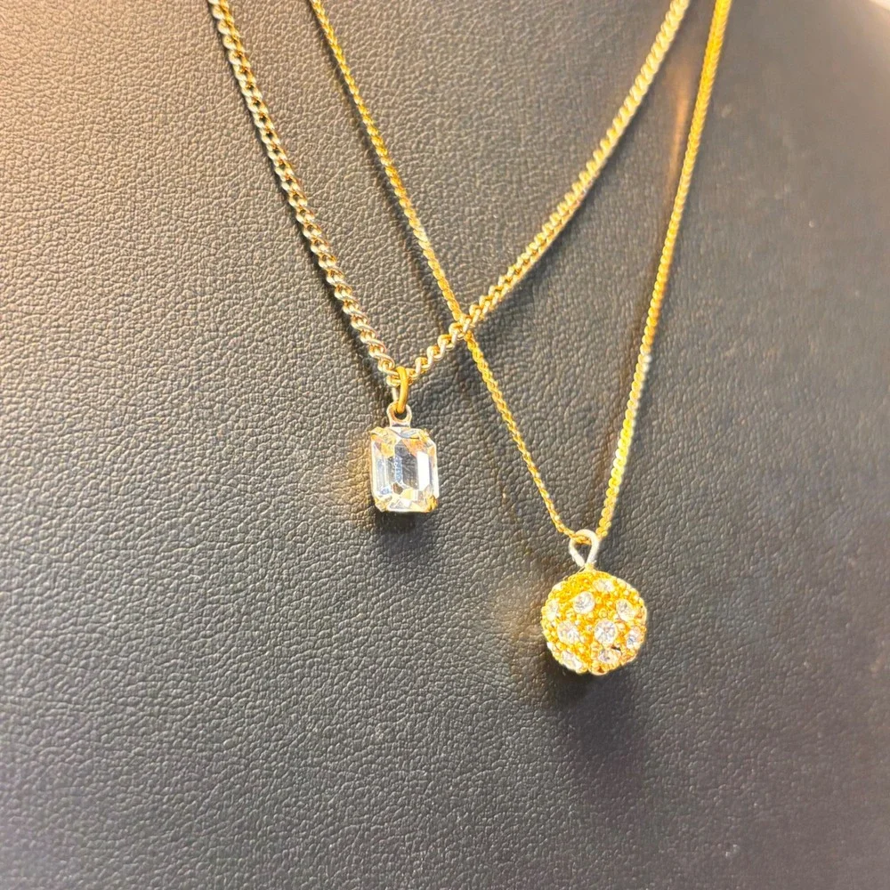 N/A vintage piece